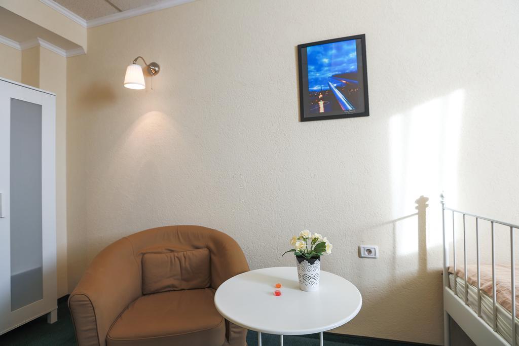 ArtMotel Haţeg Zimmer foto
