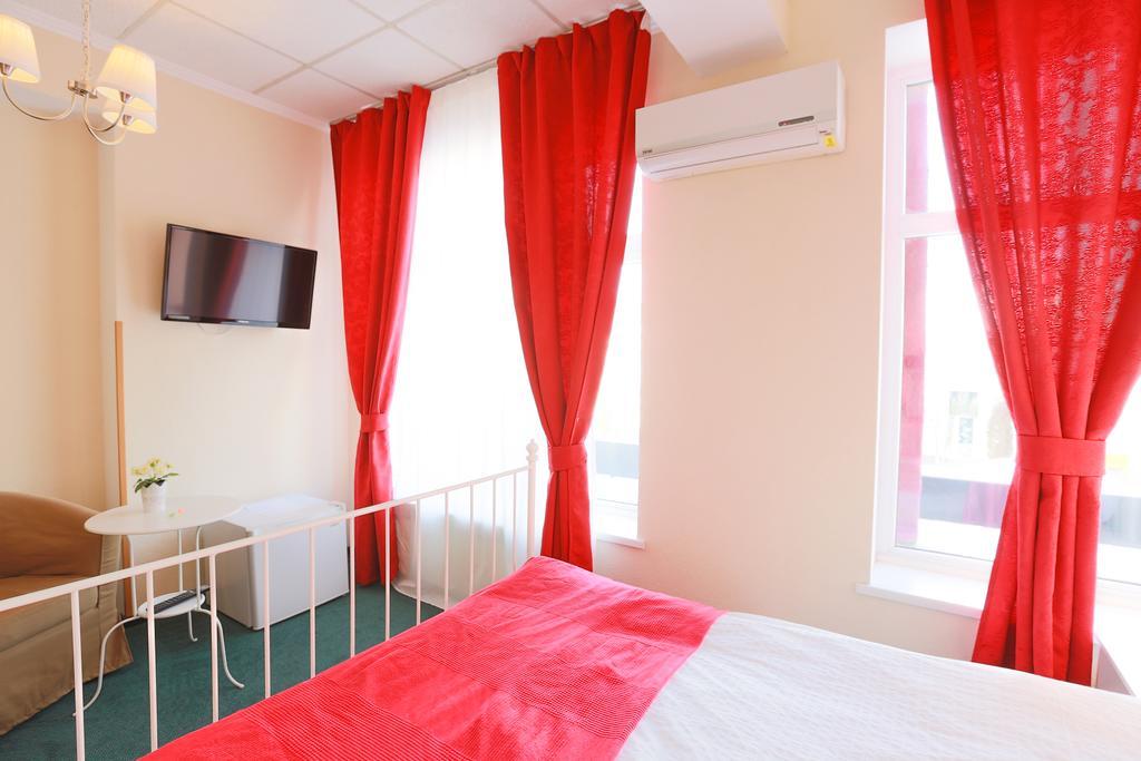 ArtMotel Haţeg Zimmer foto